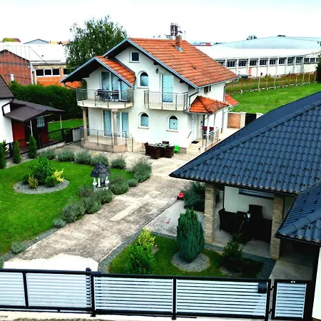 Villa Zlatan Poolside