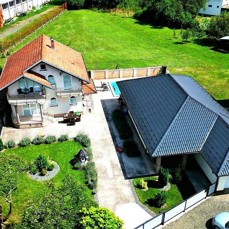 Zlatan Poolside Villa *