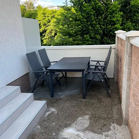 Villa Zlatan Poolside